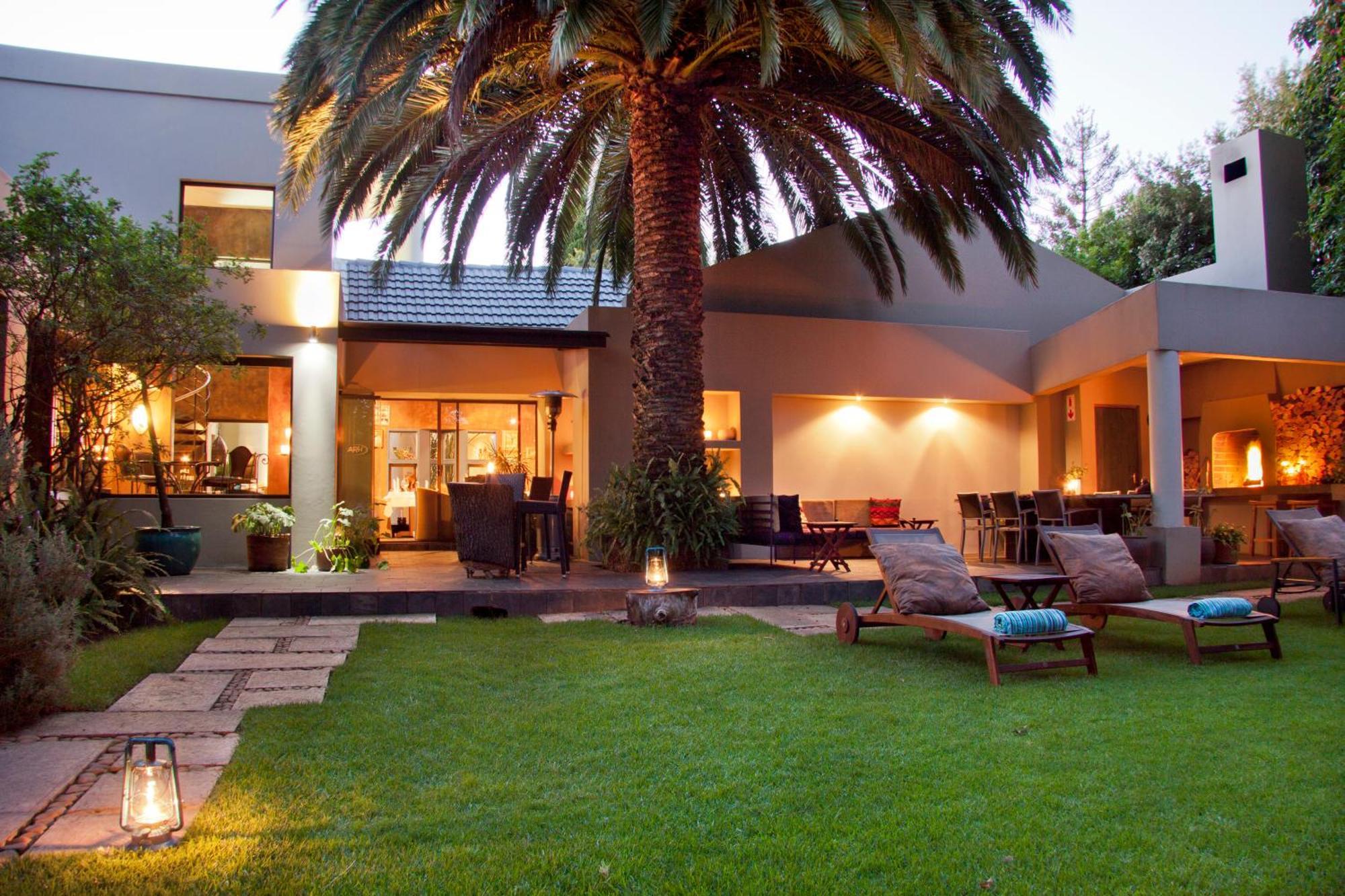 African Rock Hotel & Spa, A "Boutique Lifestyle Resort" Kempton Park Exterior photo