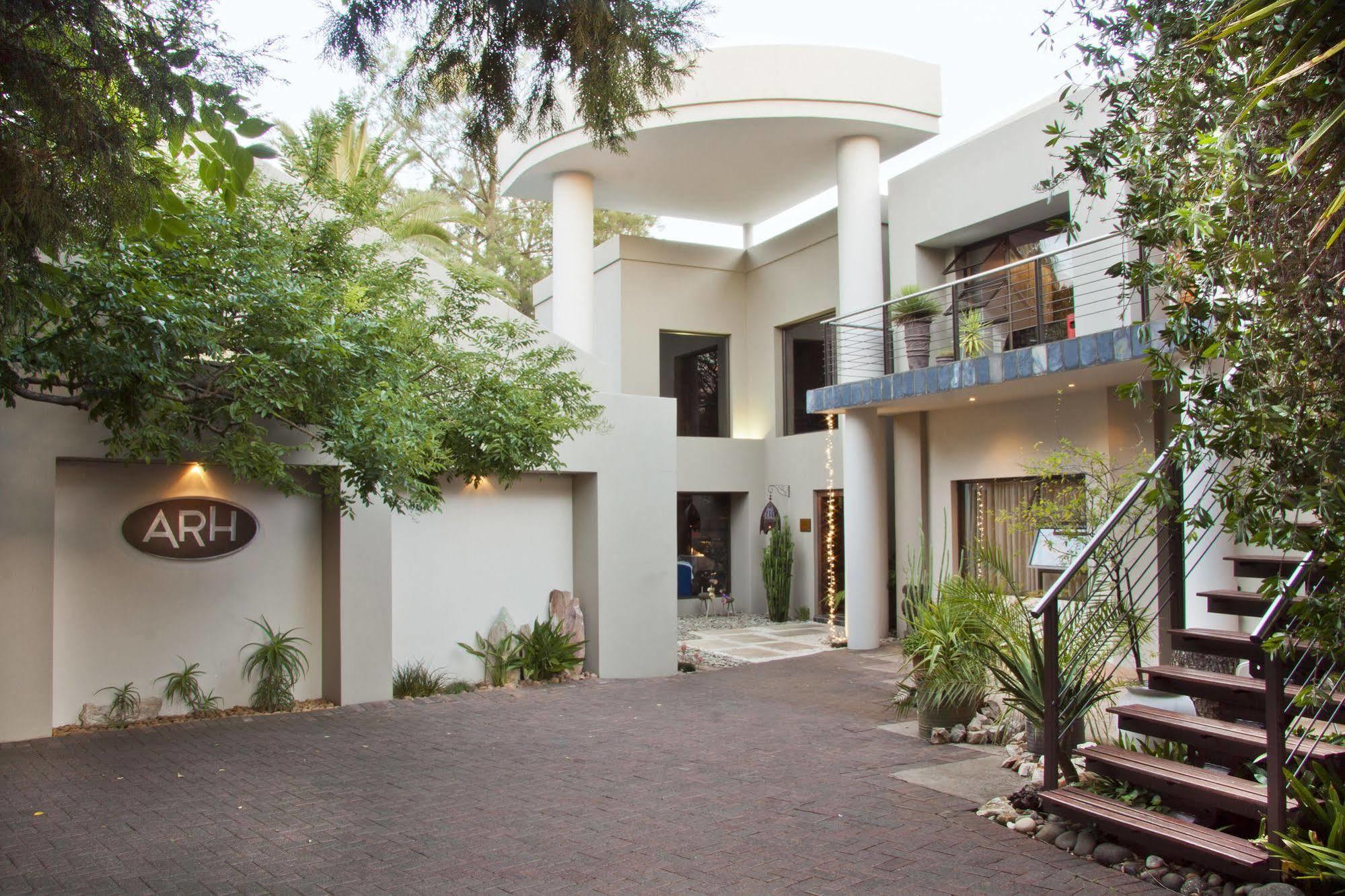 African Rock Hotel & Spa, A "Boutique Lifestyle Resort" Kempton Park Exterior photo